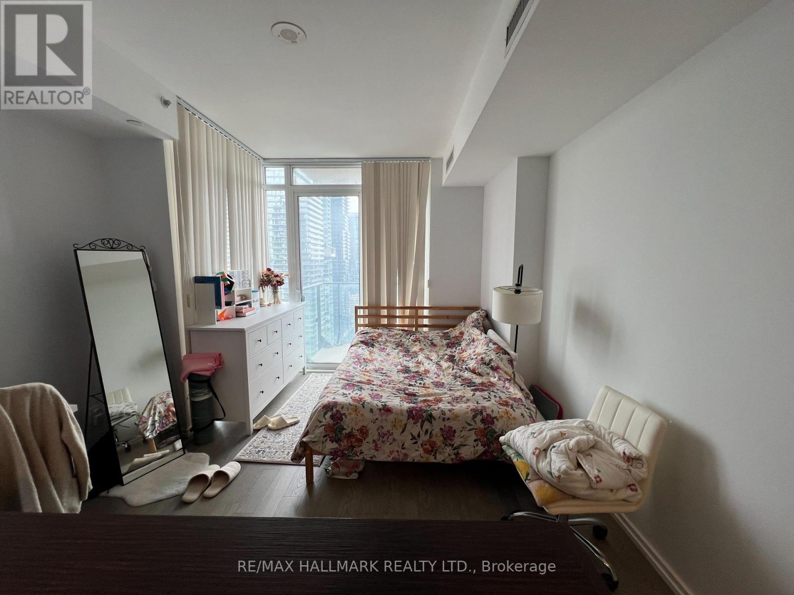 3001 - 75 St Nicholas Street, Toronto, Ontario  M4Y 0A5 - Photo 11 - C12250237