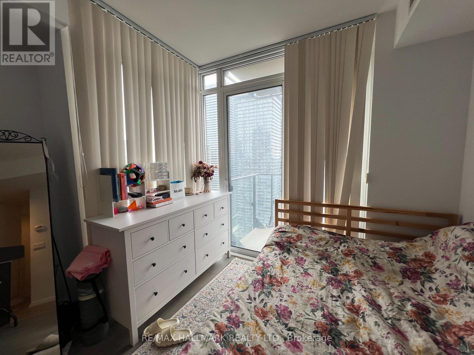 3001 - 75 St Nicholas Street, Toronto, Ontario  M4Y 0A5 - Photo 12 - C12250237
