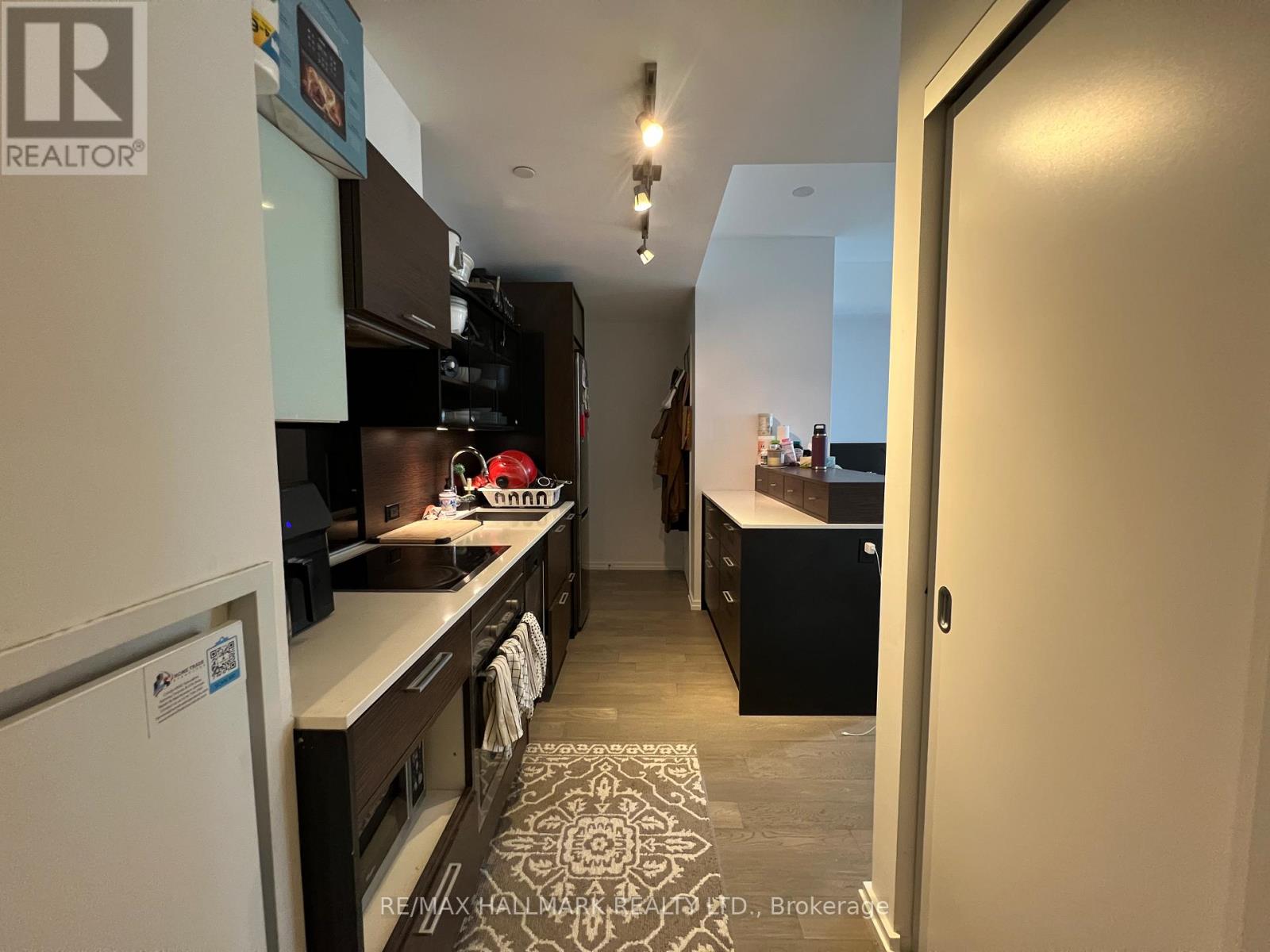 3001 - 75 St Nicholas Street, Toronto, Ontario  M4Y 0A5 - Photo 7 - C12250237