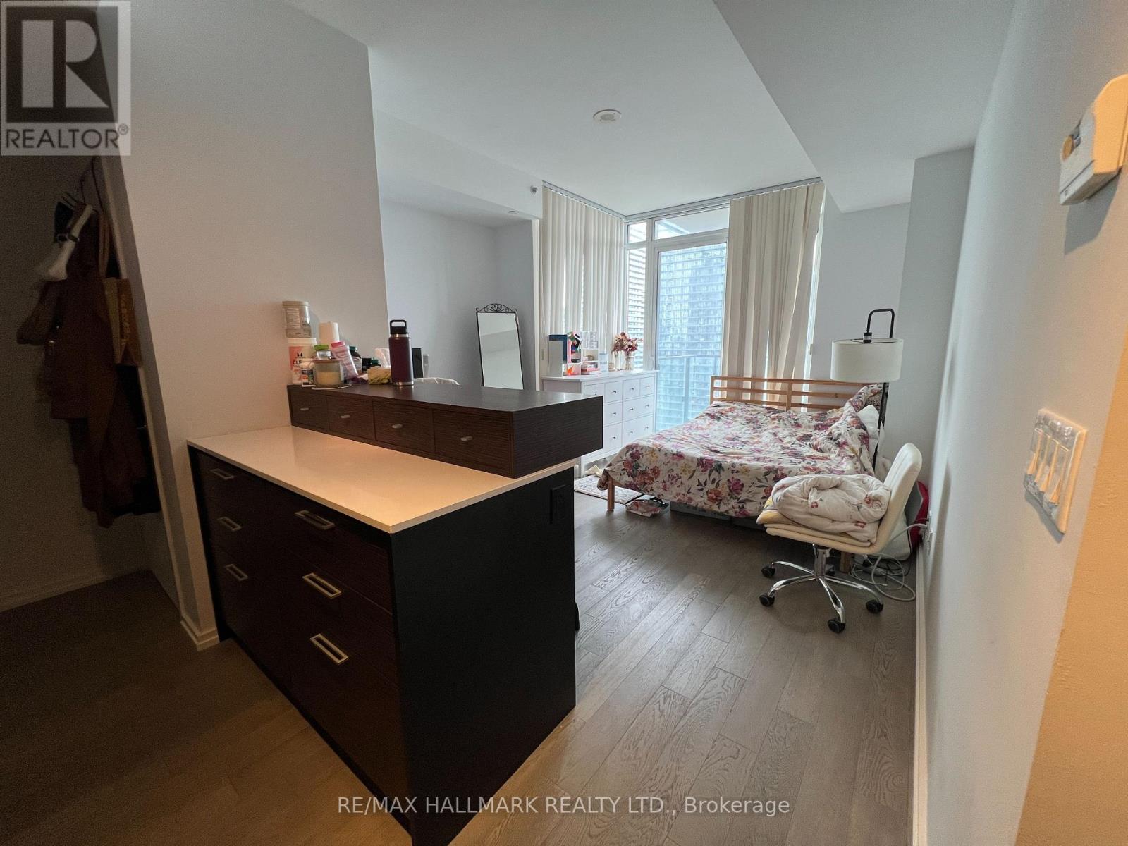 3001 - 75 St Nicholas Street, Toronto, Ontario  M4Y 0A5 - Photo 9 - C12250237