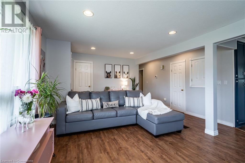 Property at 112 ANDERSON Avenue image 2