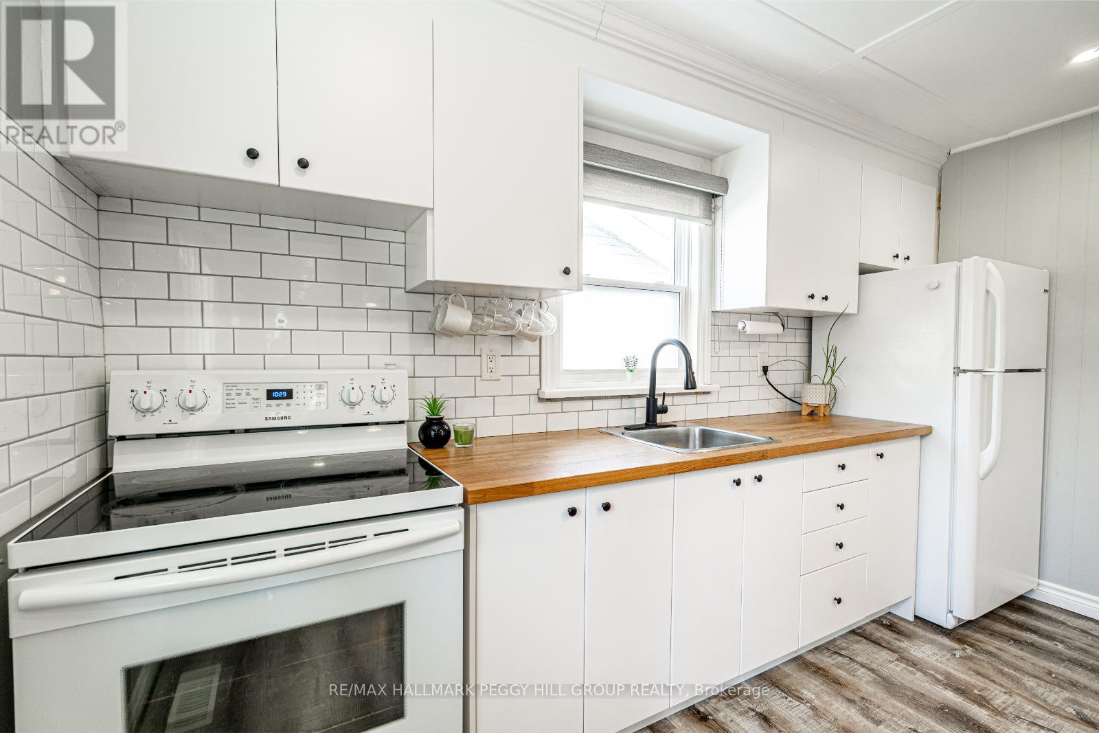 Property at 1939 TINY BEACHES ROAD S image 3