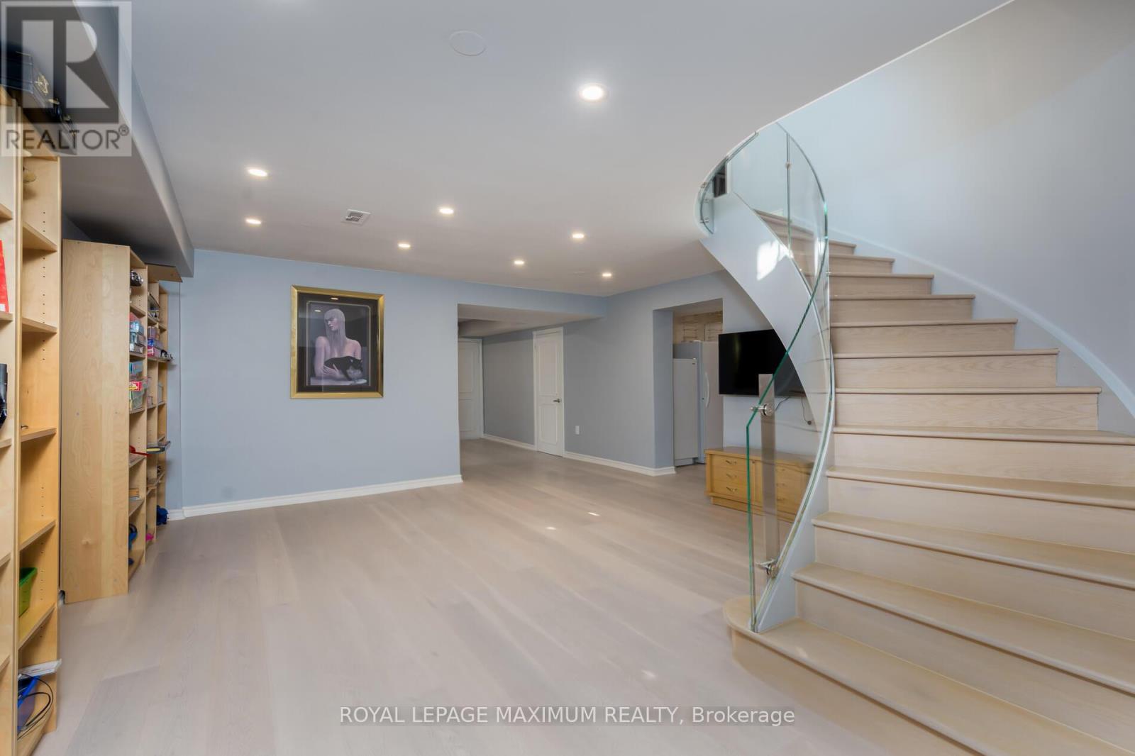 35 Lorengate Place, Vaughan, Ontario  L4L 2Y4 - Photo 23 - N12249998