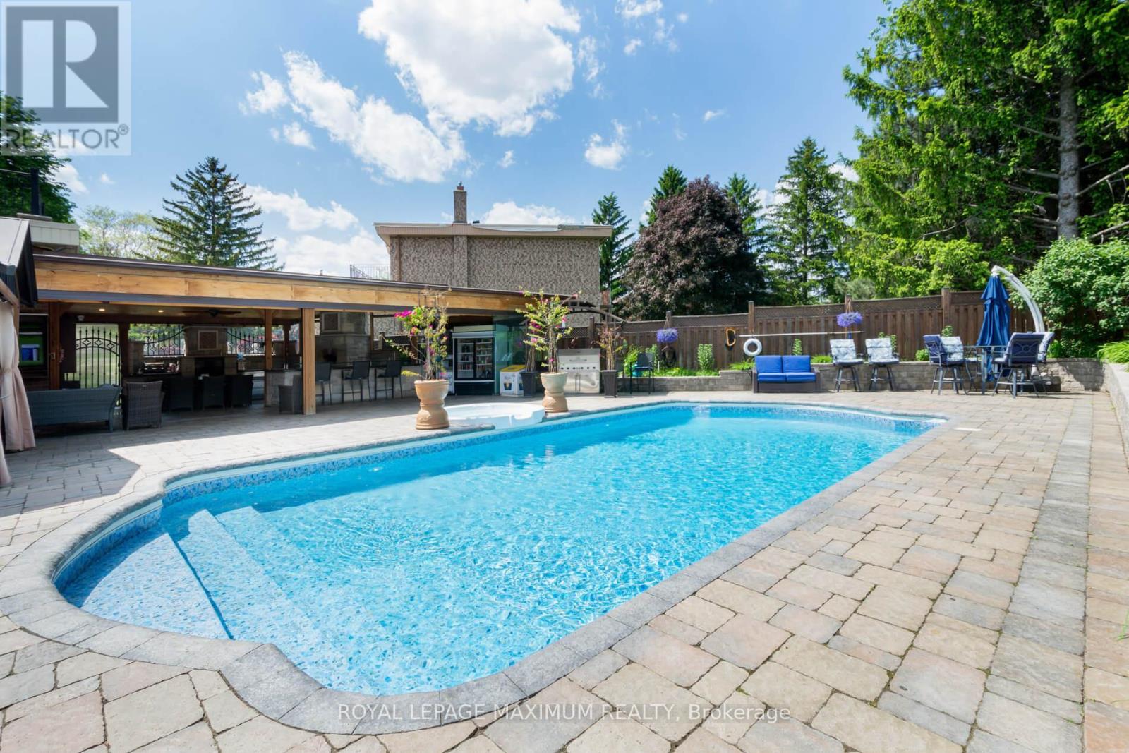 35 Lorengate Place, Vaughan, Ontario  L4L 2Y4 - Photo 30 - N12249998