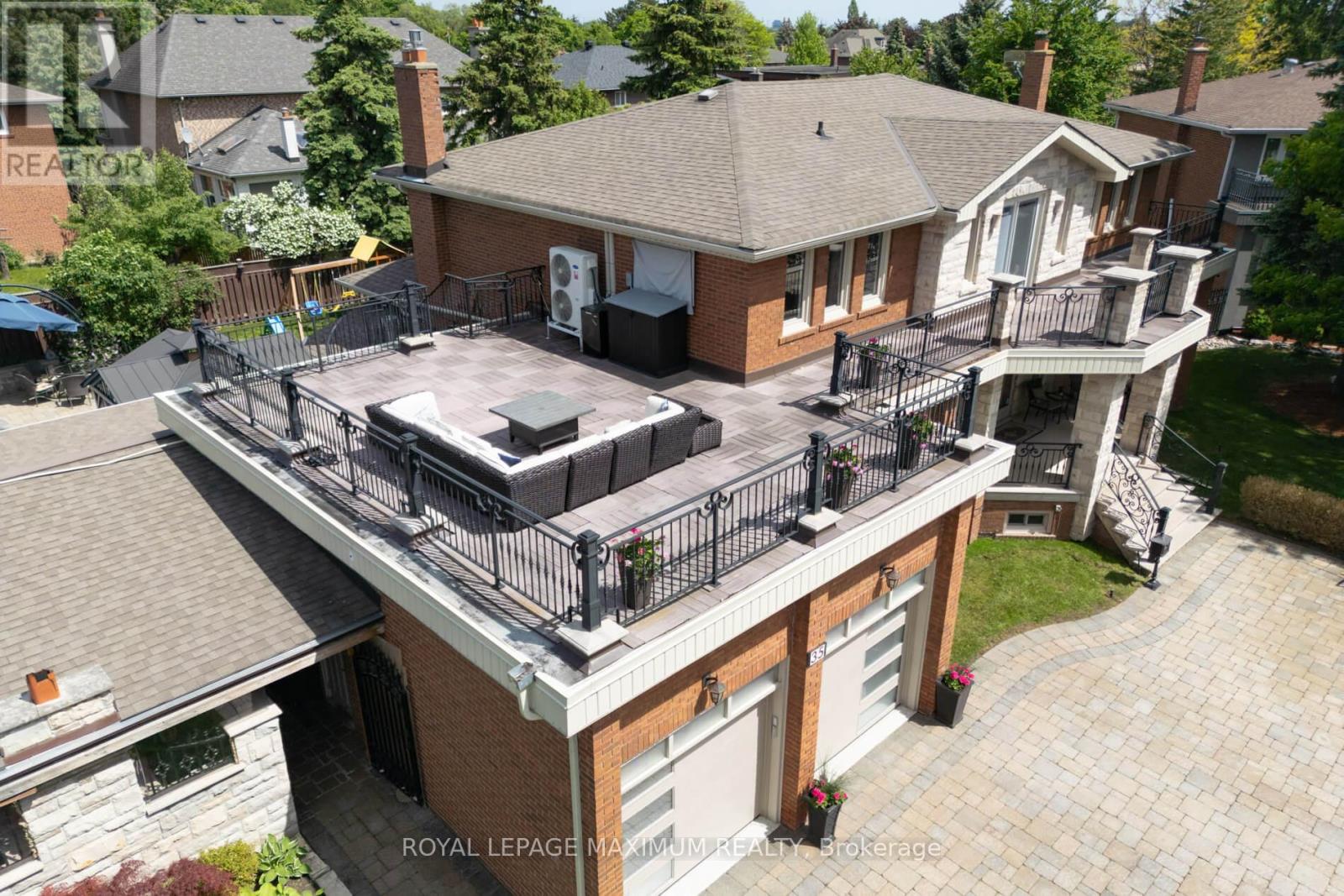 35 Lorengate Place, Vaughan, Ontario  L4L 2Y4 - Photo 41 - N12249998