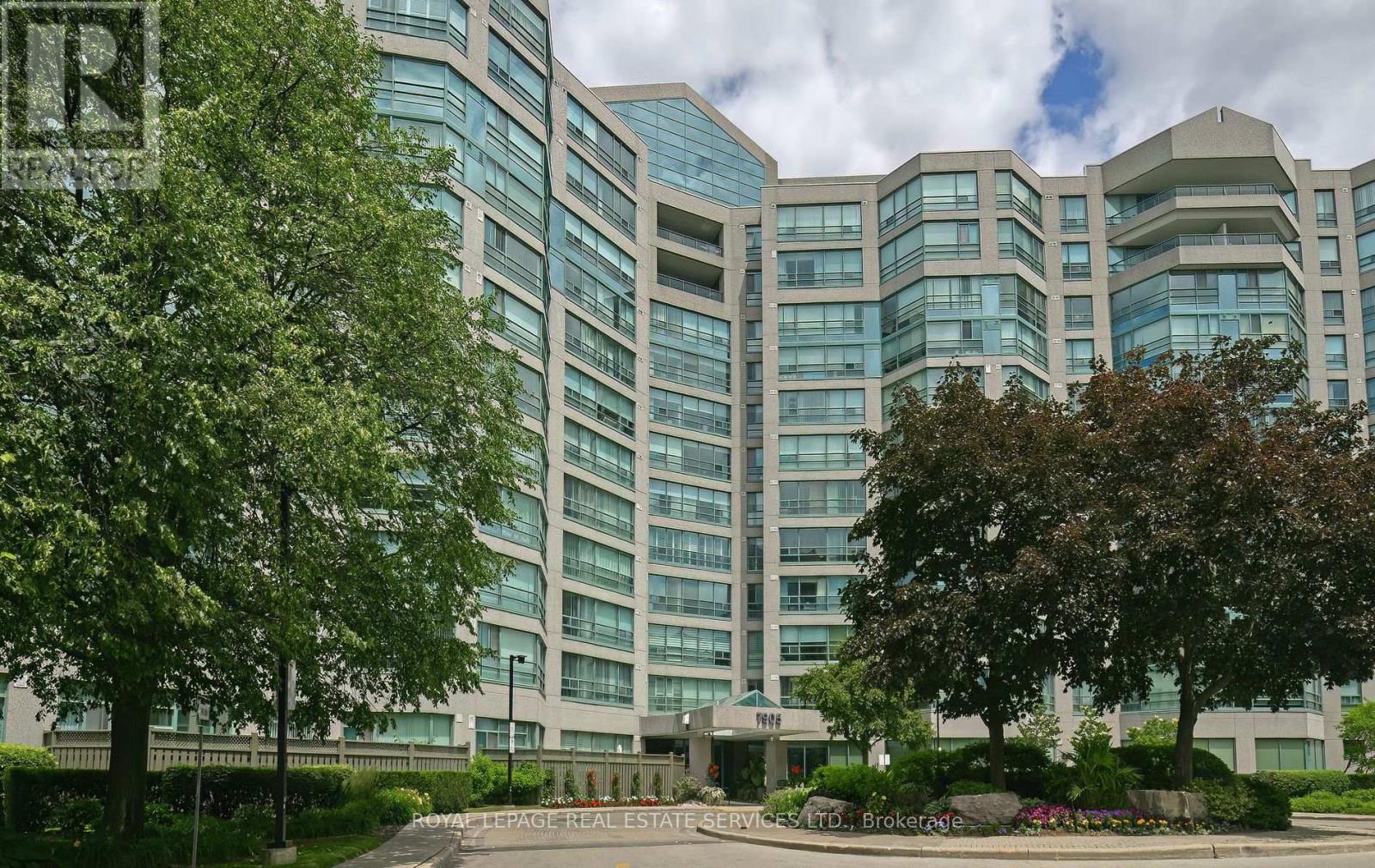 Property at 113 - 7905 BAYVIEW AVENUE image 1
