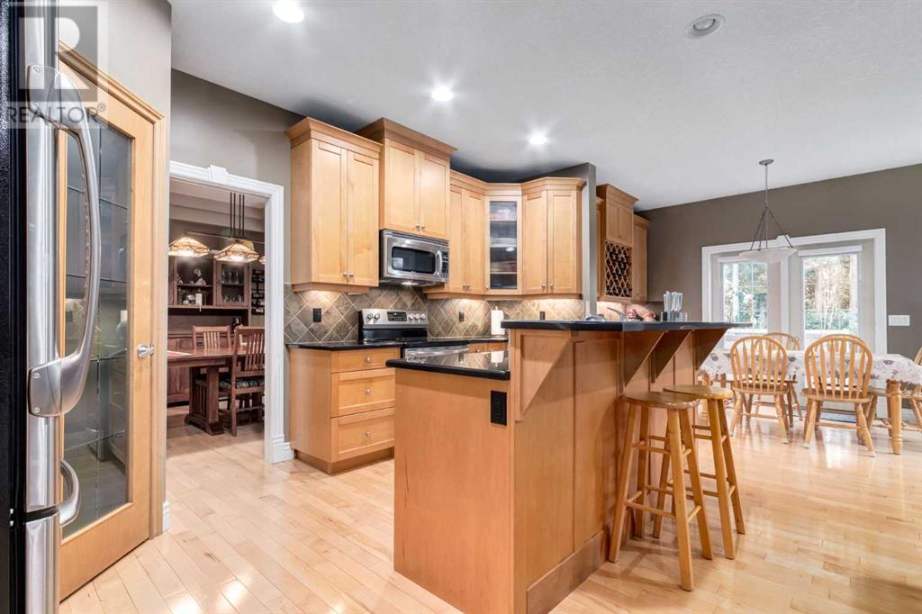 Property at 207 Tuscany Glen Park NW image 3