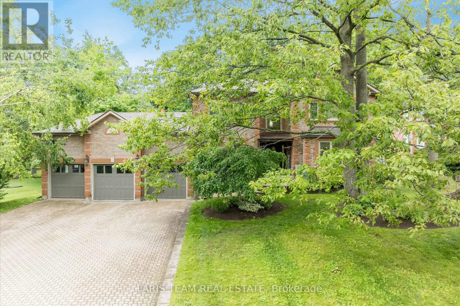 Property at 6 ALANA DRIVE image 2