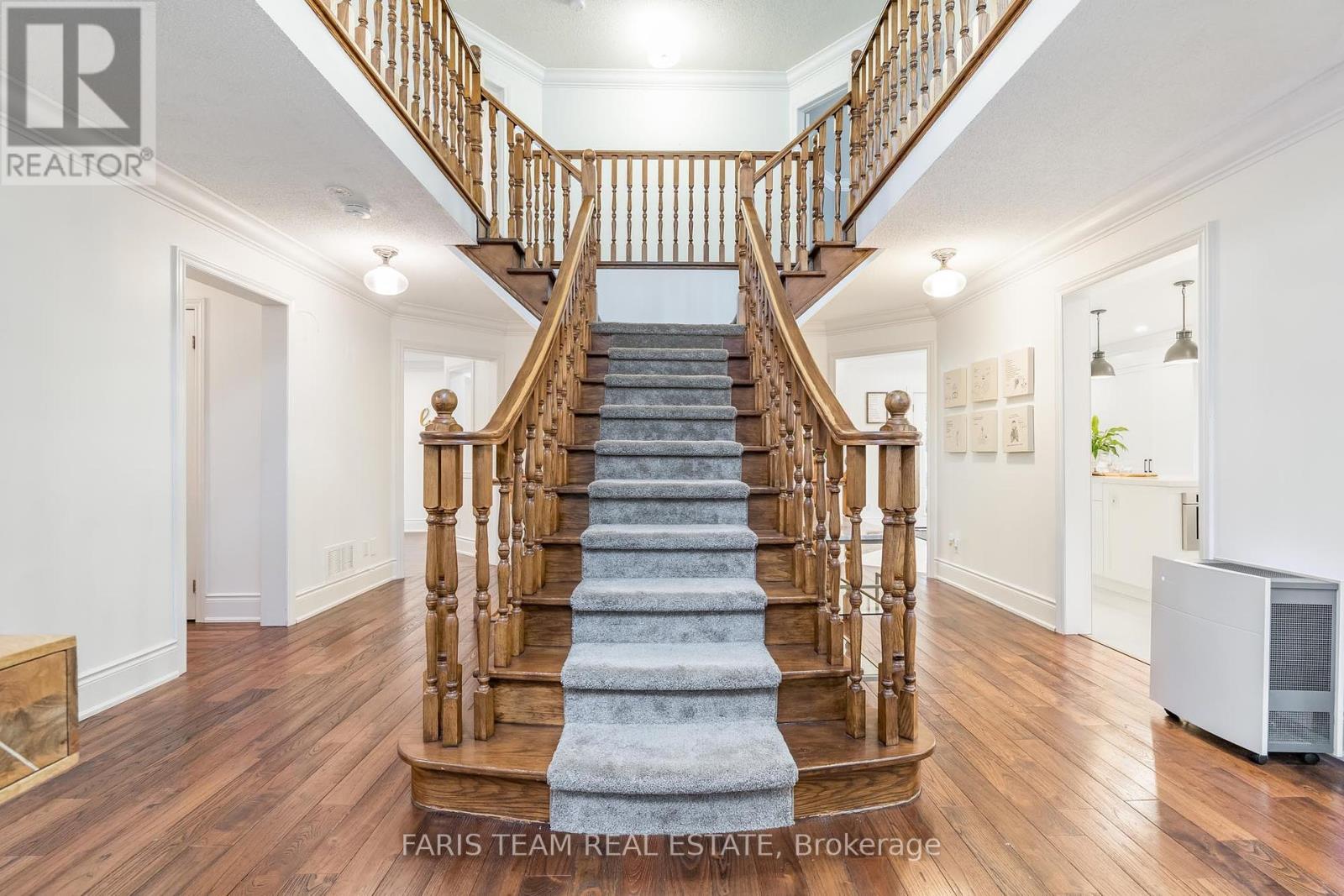 Property at 6 ALANA DRIVE image 5