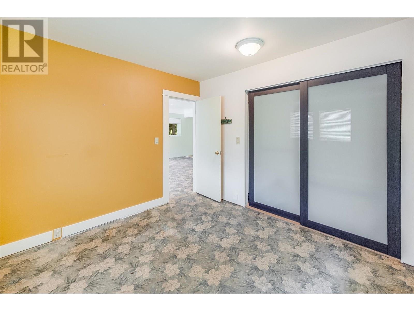 3253 Broadwater Road, Castlegar, British Columbia  V0G 1X0 - Photo 23 - 10353716