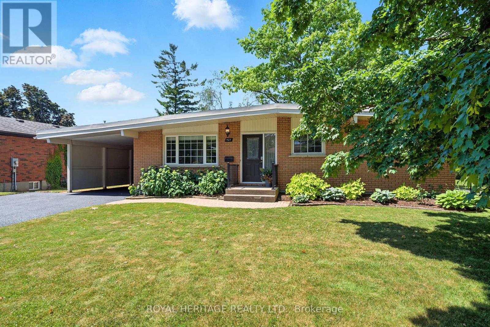 Property at 927 NORTHMINSTER AVENUE image 4