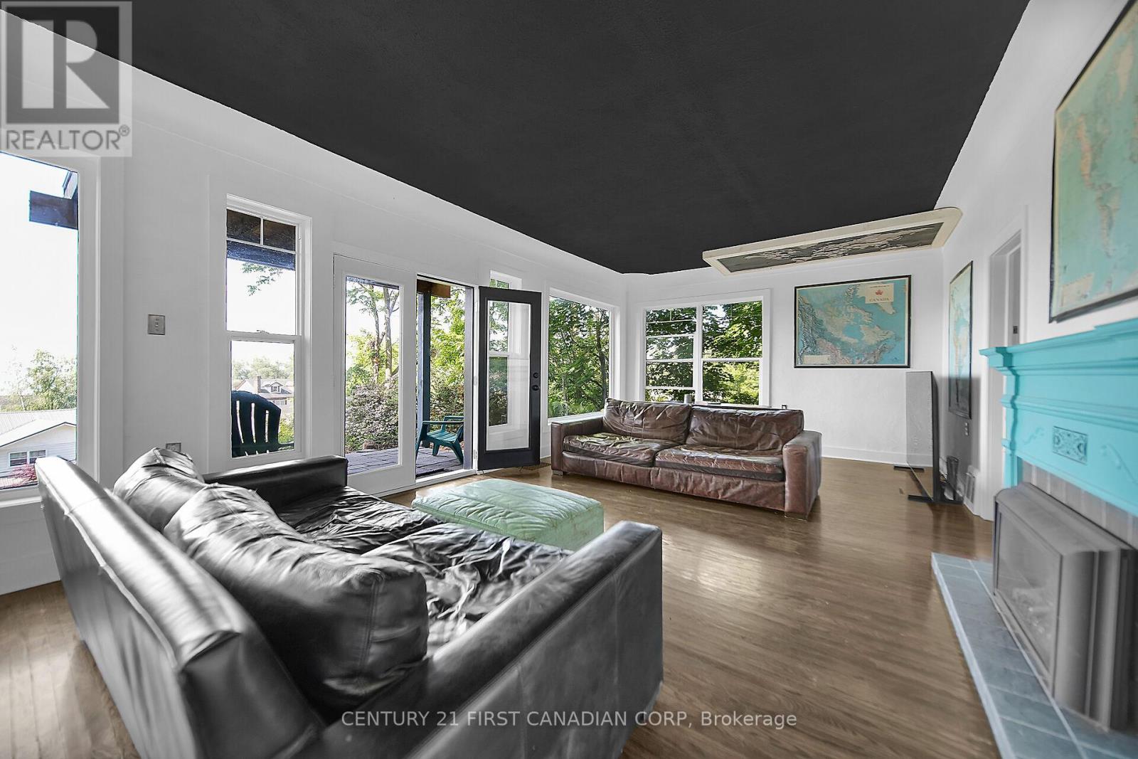 147 Harrison Place, Central Elgin (Port Stanley), Ontario  N5L 1A1 - Photo 10 - X12250433