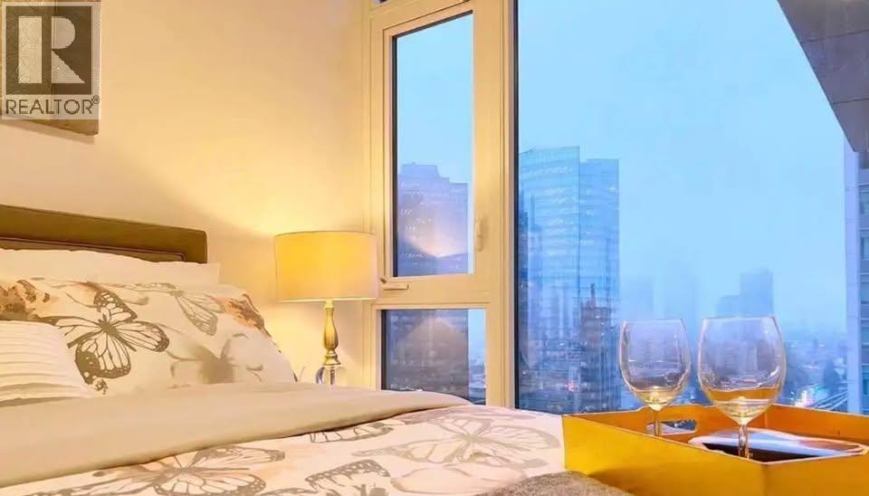 1704 4458 BERESFORD STREET, burnaby, British Columbia V5H0J1