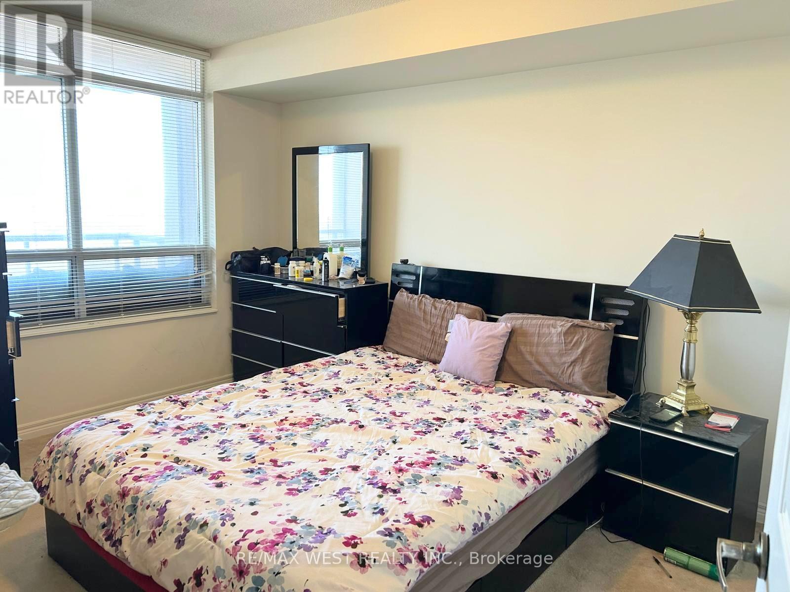 2703 - 710 Humberwood Boulevard, Toronto, Ontario  M9W 7J5 - Photo 13 - W12250053