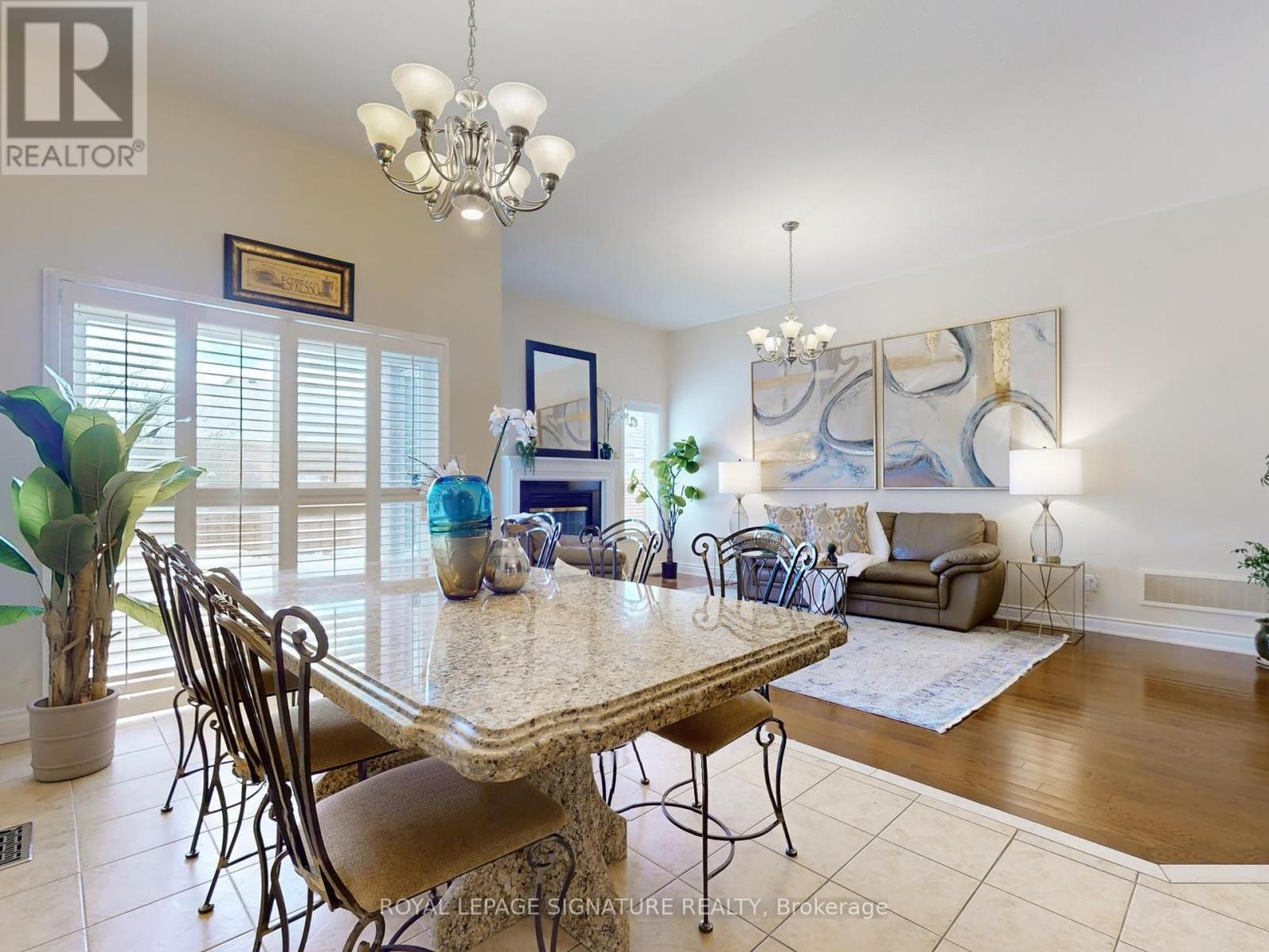 15 Concorde Drive, Brampton (Vales Of Castlemore North), Ontario  L6P 1V3 - Photo 17 - W12250186