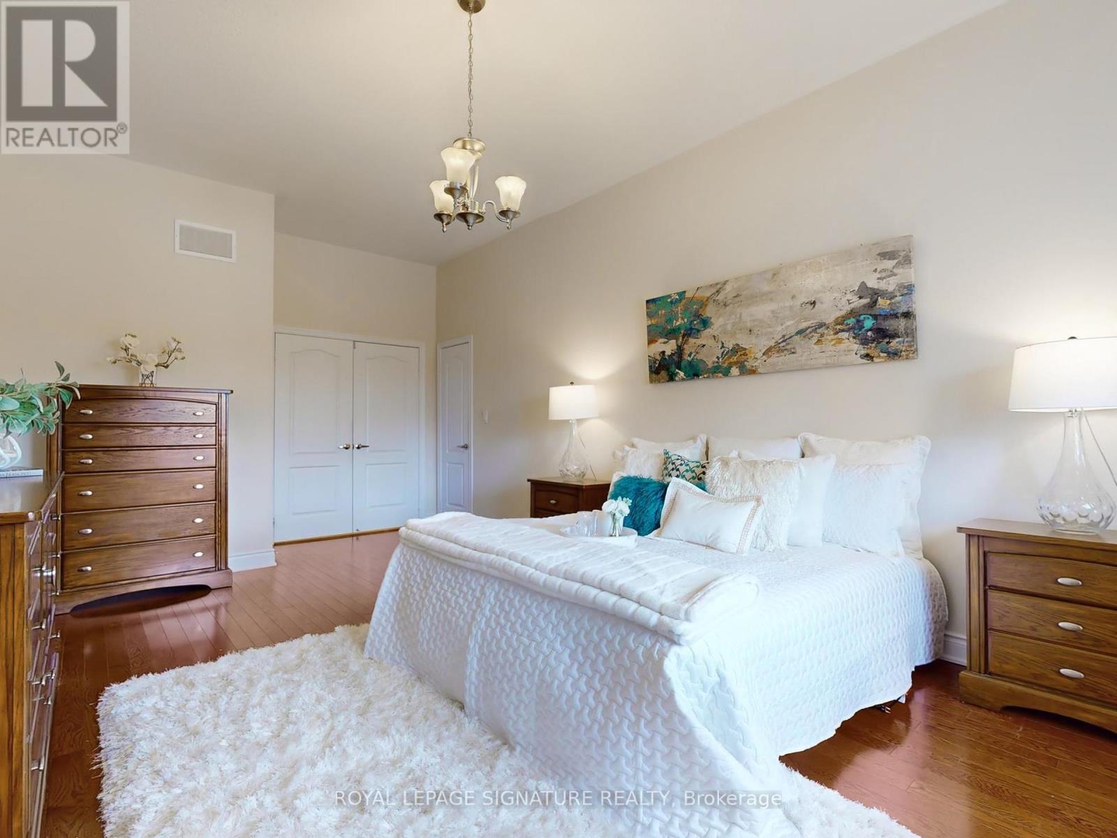 15 Concorde Drive, Brampton (Vales Of Castlemore North), Ontario  L6P 1V3 - Photo 20 - W12250186