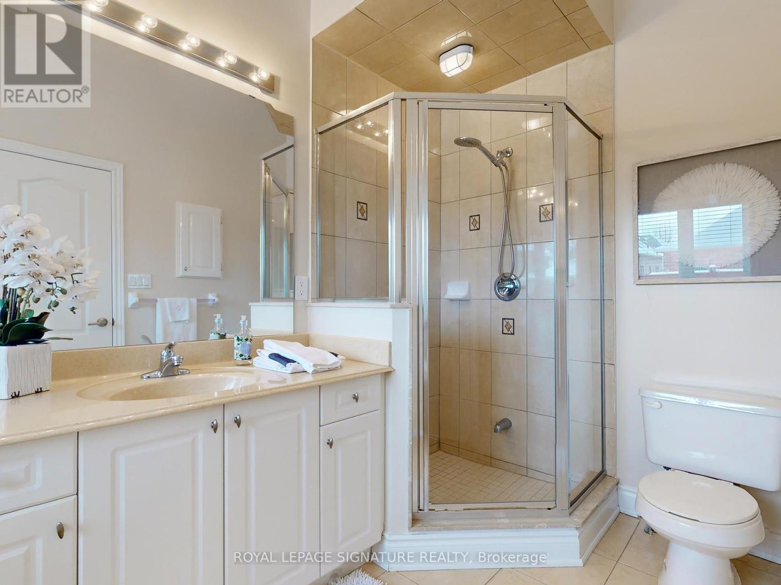 15 Concorde Drive, Brampton (Vales Of Castlemore North), Ontario  L6P 1V3 - Photo 22 - W12250186