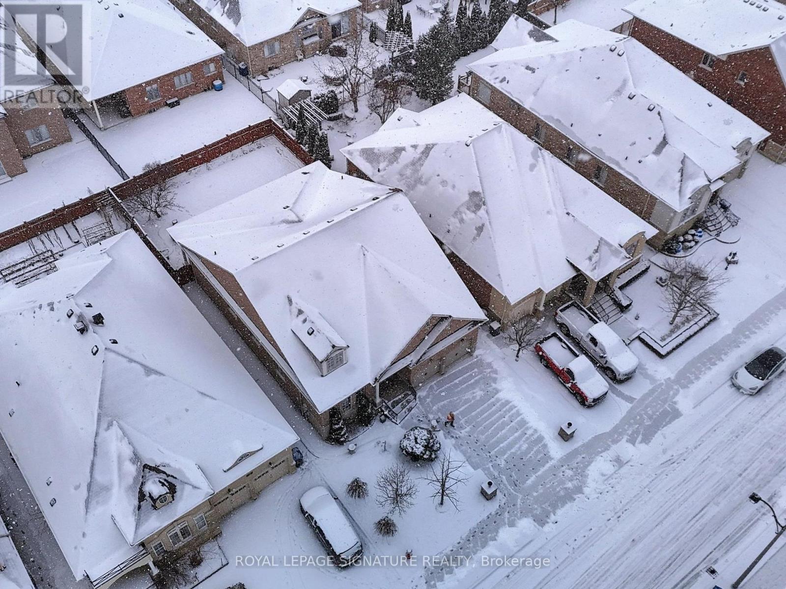 15 Concorde Drive, Brampton (Vales Of Castlemore North), Ontario  L6P 1V3 - Photo 39 - W12250186