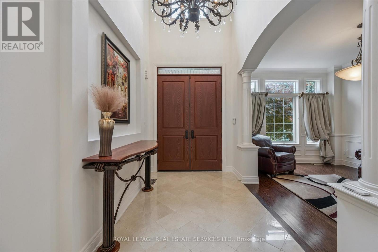 Property at 3168 SADDLEWORTH CRESCENT image 4