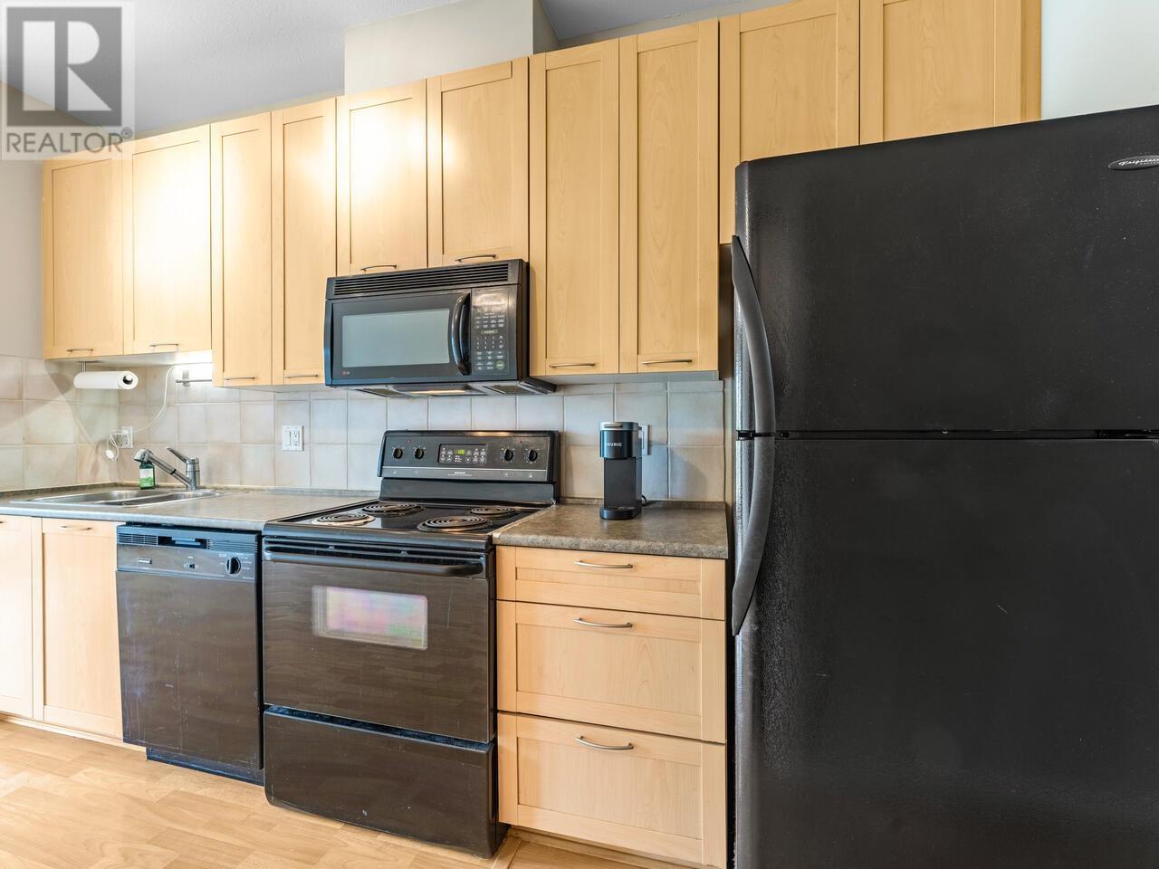 Ph3 1503 W 65th Avenue, Vancouver, British Columbia  V6P 6Y8 - Photo 8 - R3020751
