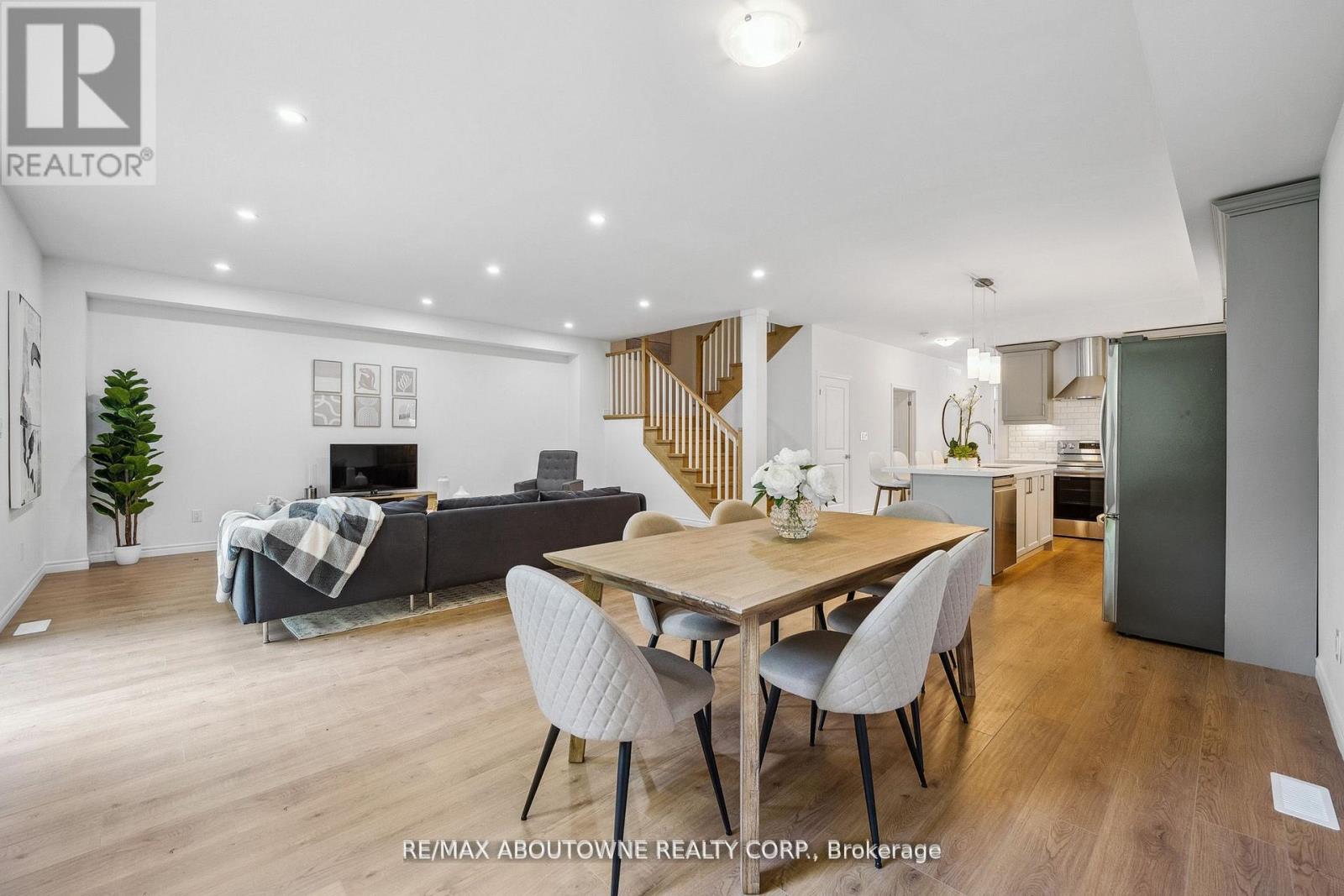 5683 Churchs Lane, Niagara Falls, Ontario  L2J 1Y8 - Photo 16 - X12249965