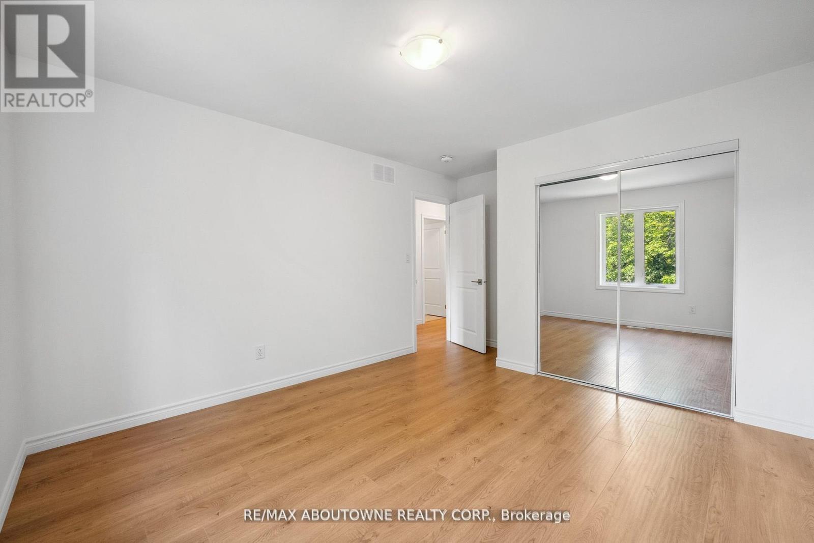 5683 Churchs Lane, Niagara Falls, Ontario  L2J 1Y8 - Photo 23 - X12249965