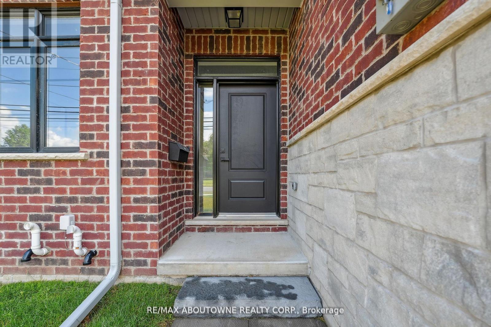 Property at 5683 CHURCHS LANE image 3