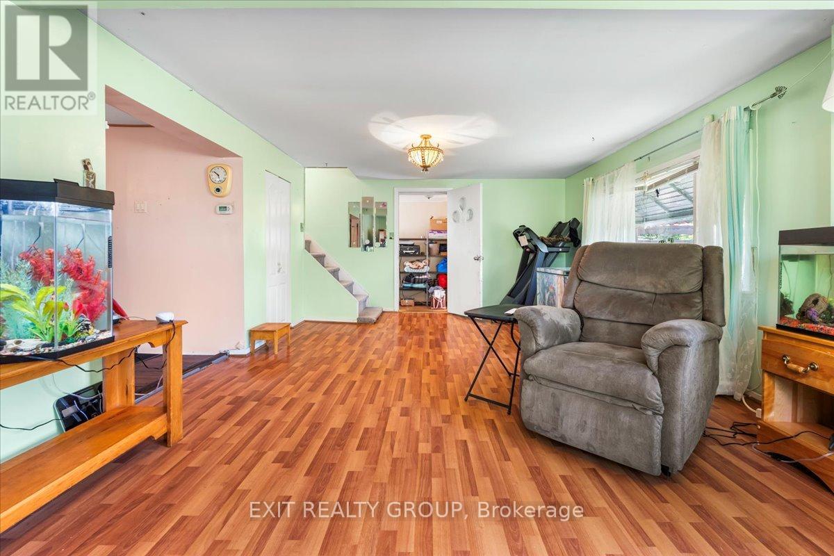 358 Riverside Parkway, Quinte West, Ontario  K0K 2C0 - Photo 11 - X12250328