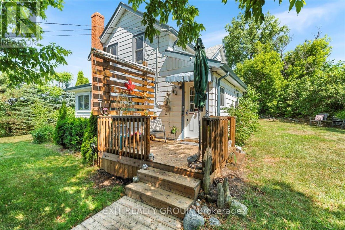 358 Riverside Parkway, Quinte West, Ontario  K0K 2C0 - Photo 31 - X12250328