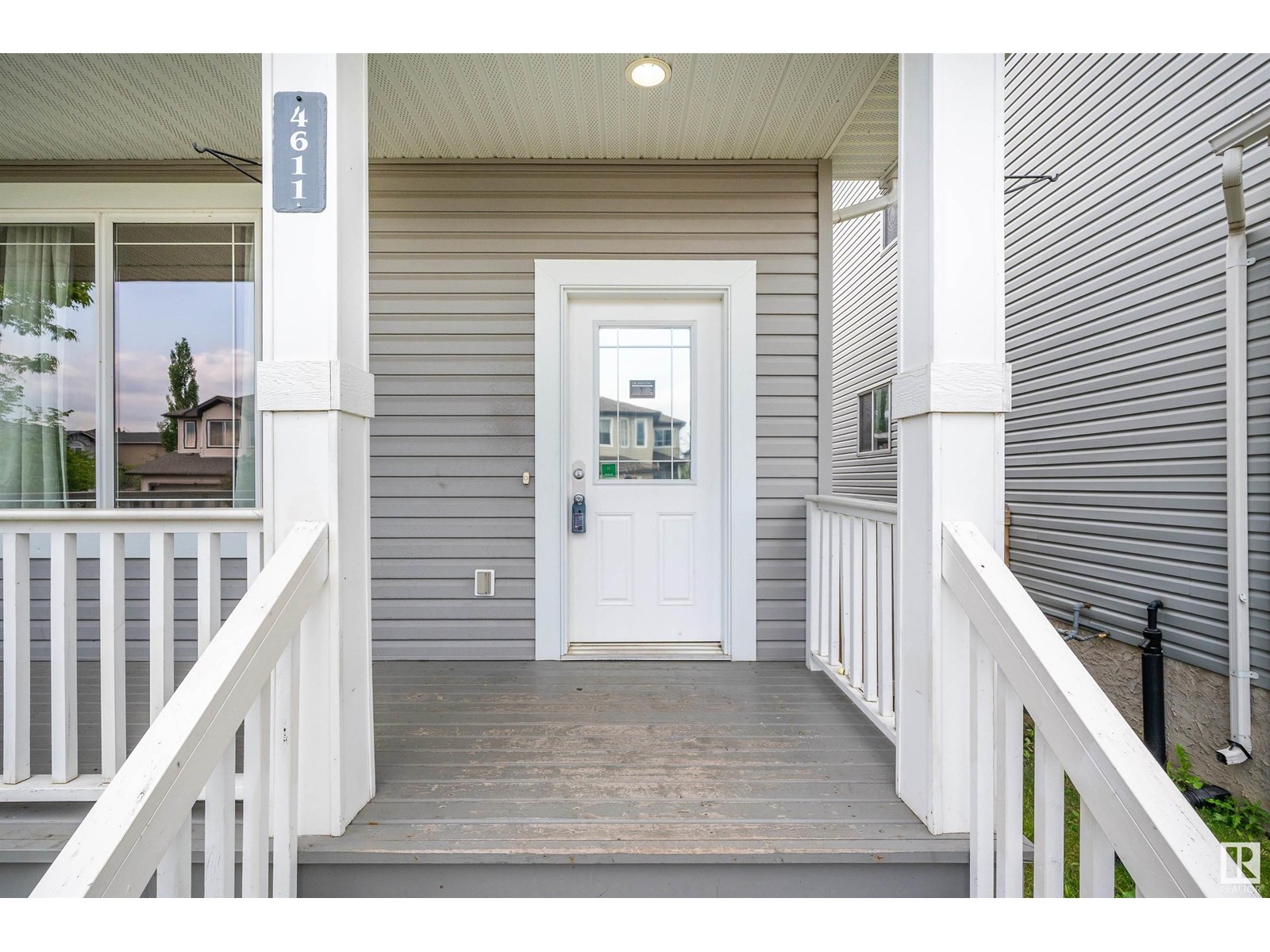 Property at 4611 160 AV NW image 1