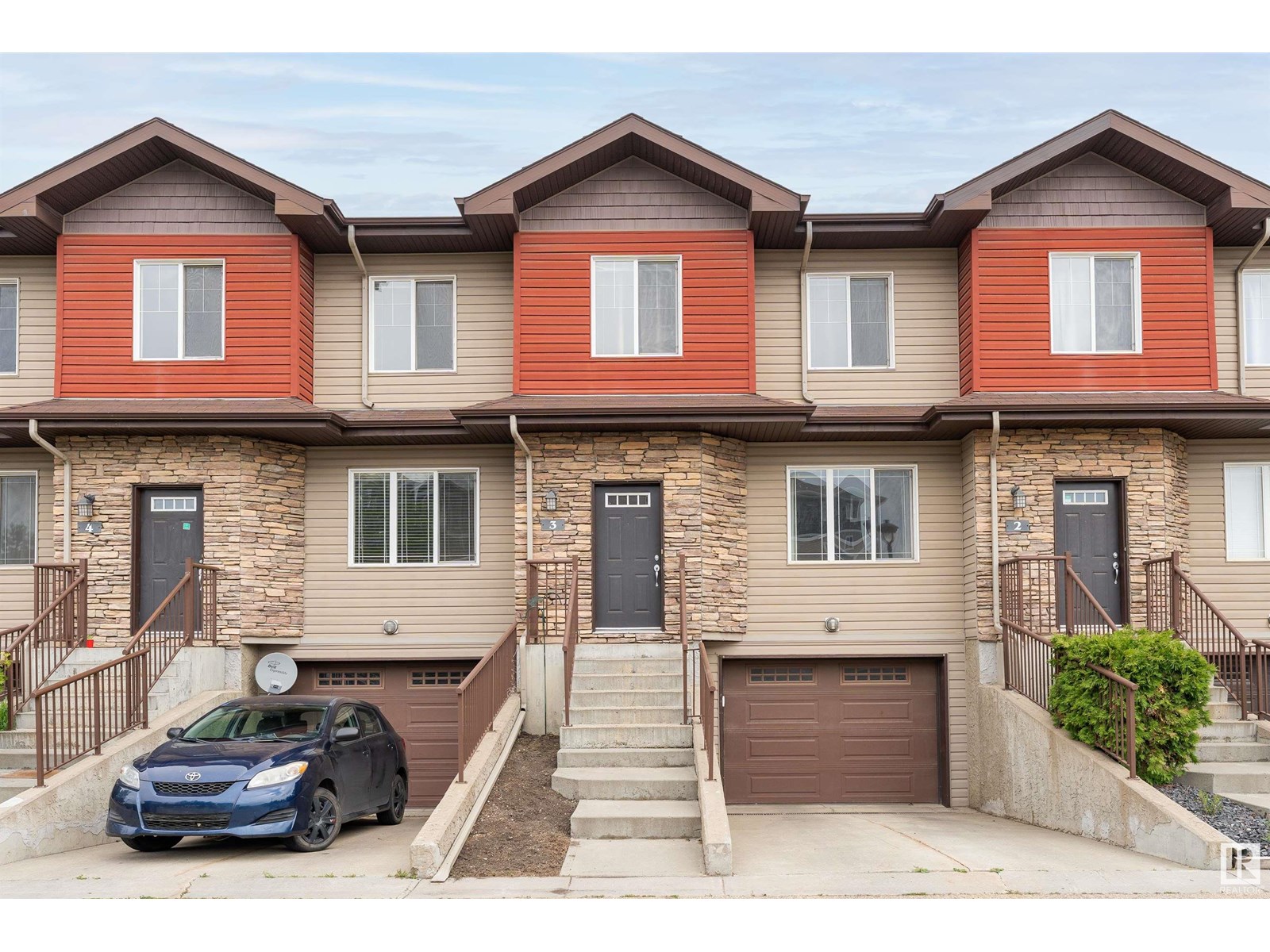 Property at #3 12930 140 AV NW image 2