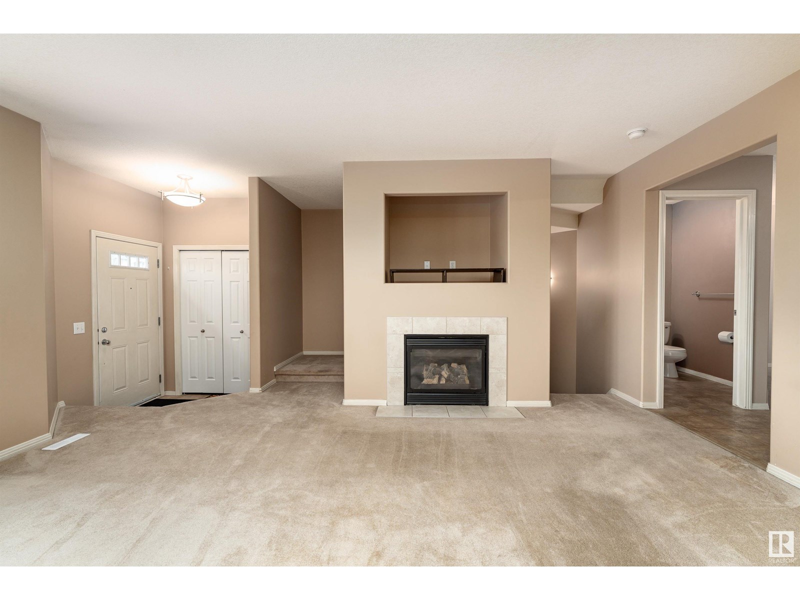 Property at #3 12930 140 AV NW image 4