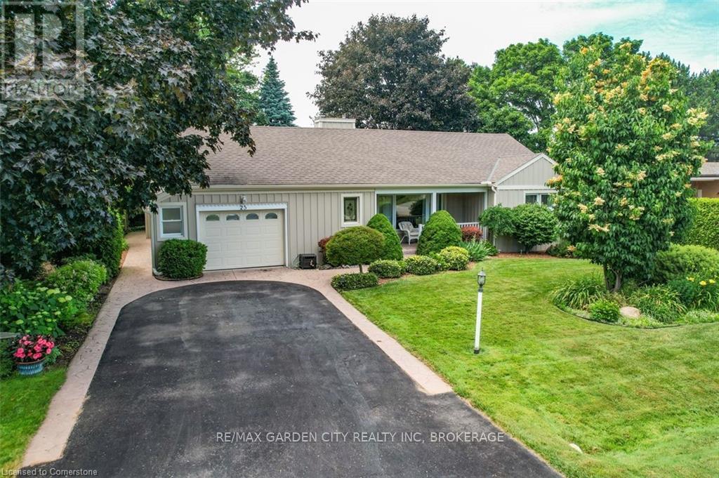 Property at 25 GARDEN DRIVE image 1