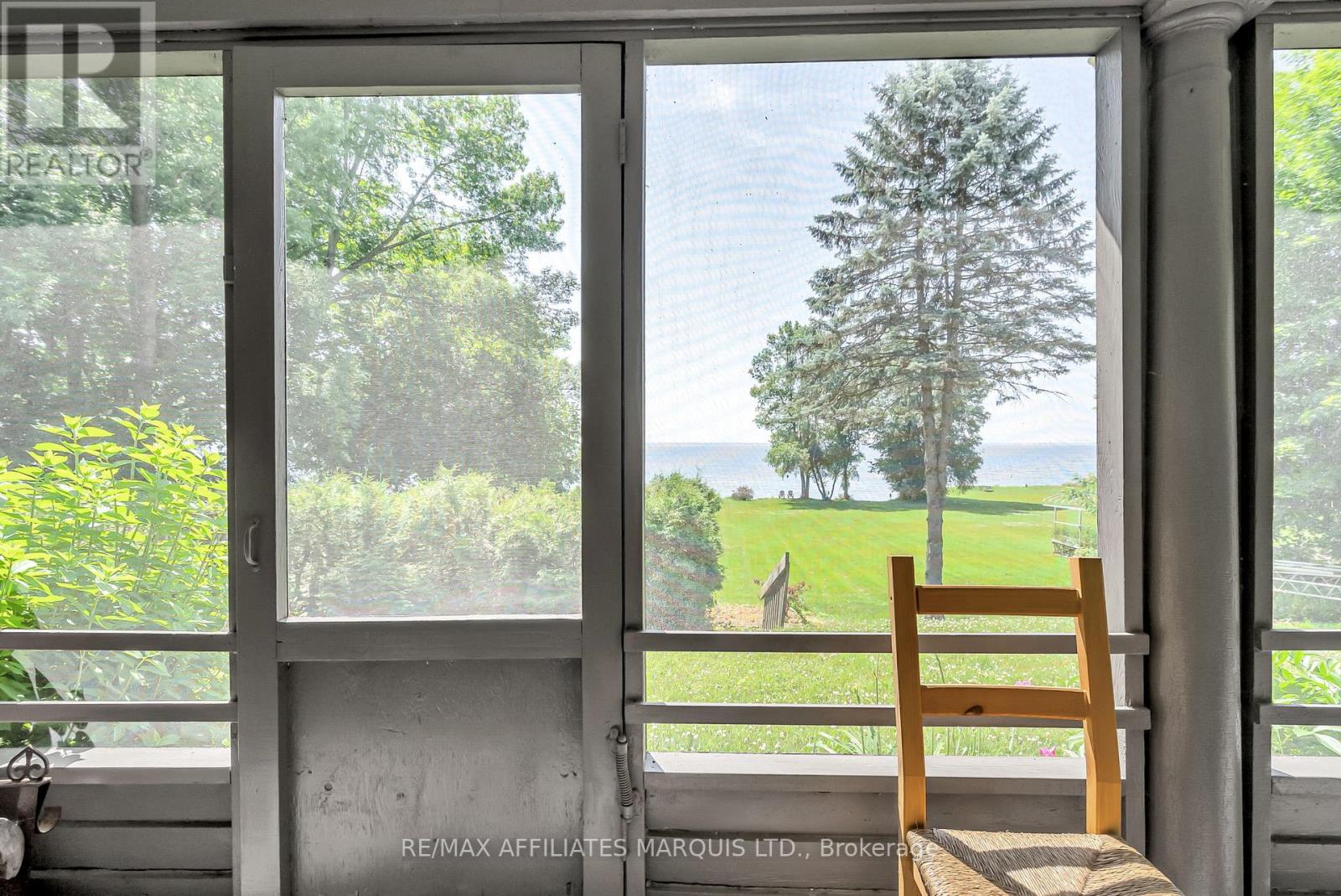 20824 South Service Road, South Glengarry, Ontario  K0C 1N0 - Photo 12 - X12250510