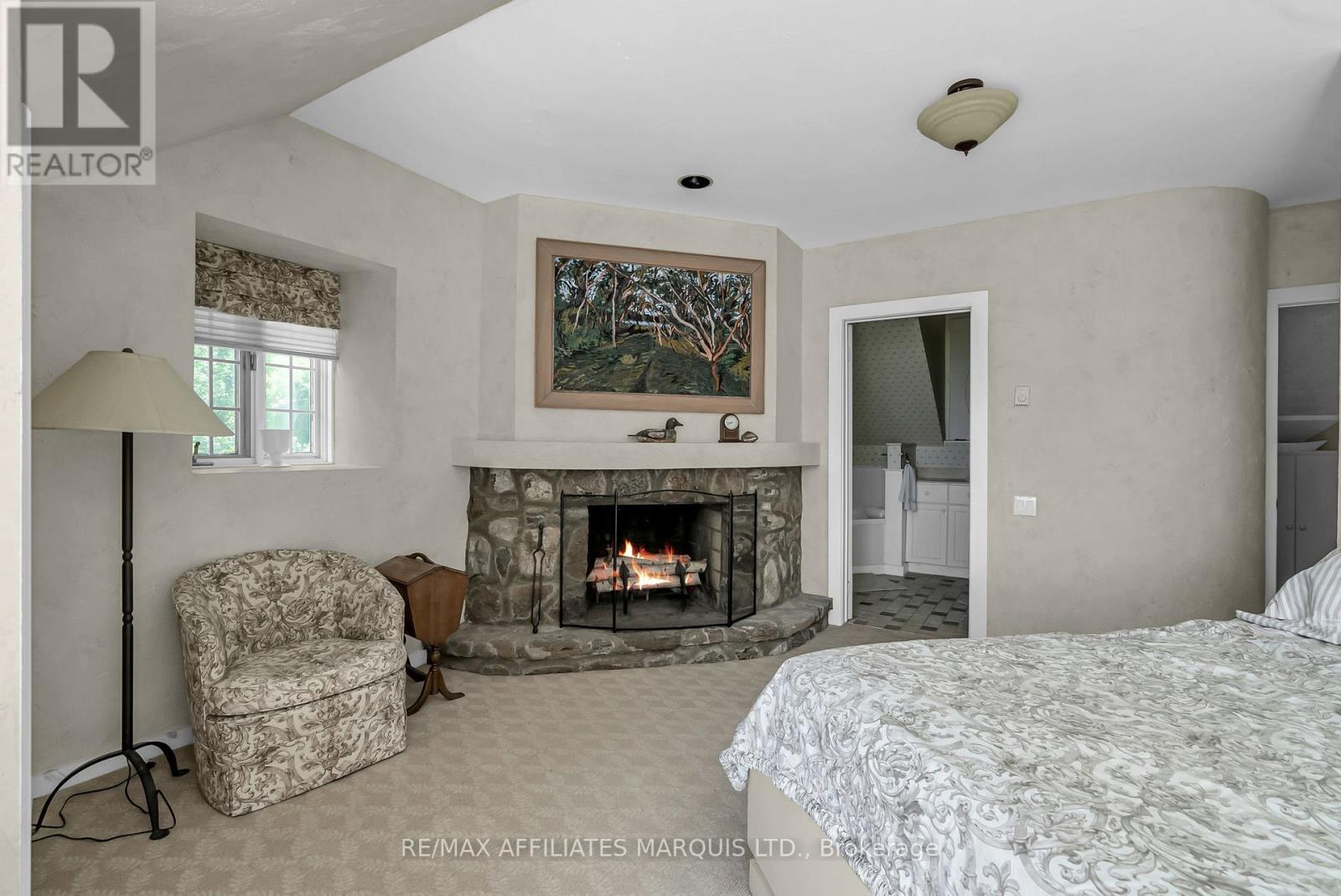 20824 South Service Road, South Glengarry, Ontario  K0C 1N0 - Photo 21 - X12250510