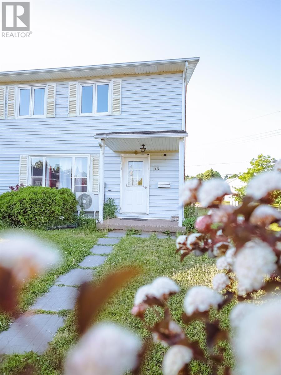 Property at 39 Rankin Court image 1