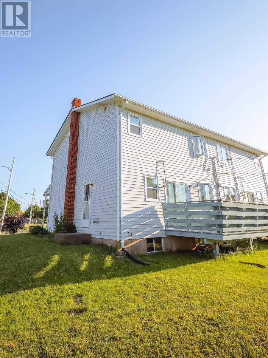 Property at 39 Rankin Court image 3