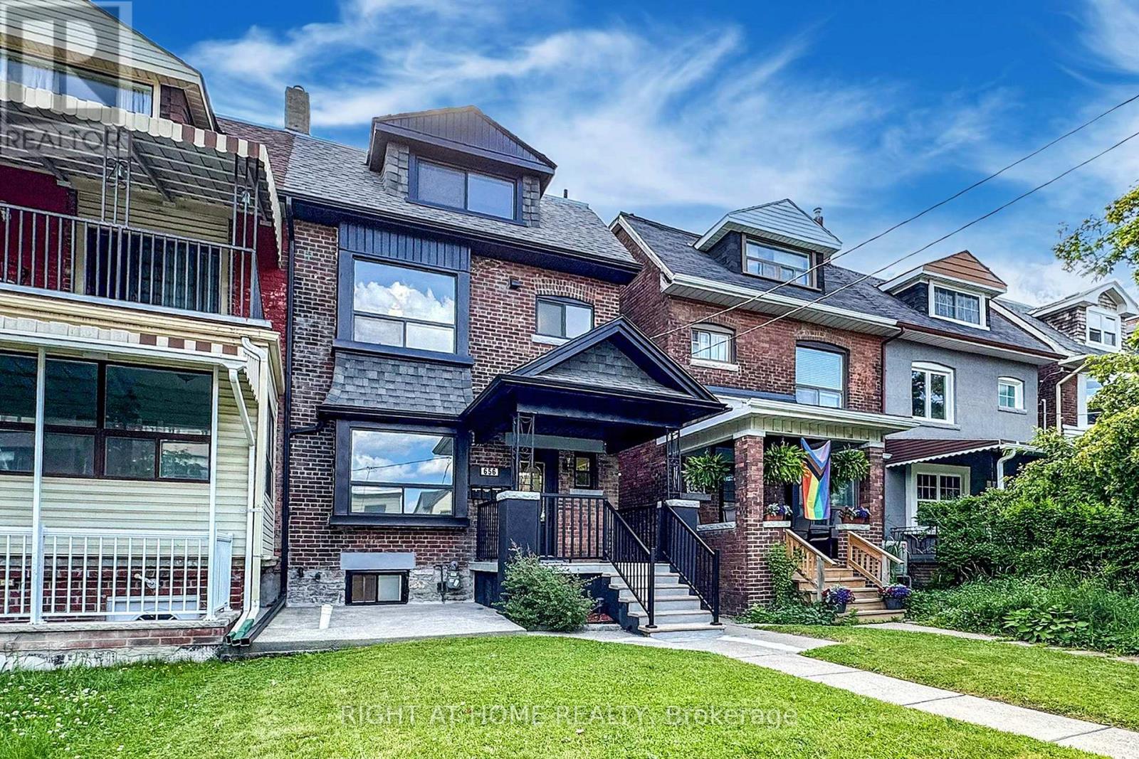 Property at 656 CRAWFORD STREET image 2