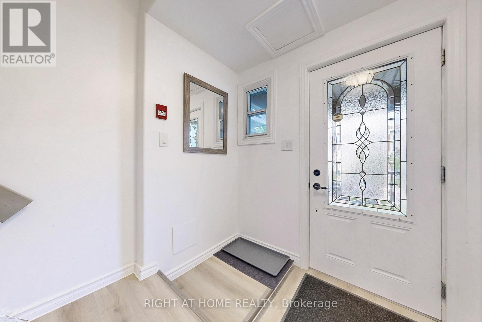 Property at 656 CRAWFORD STREET image 3