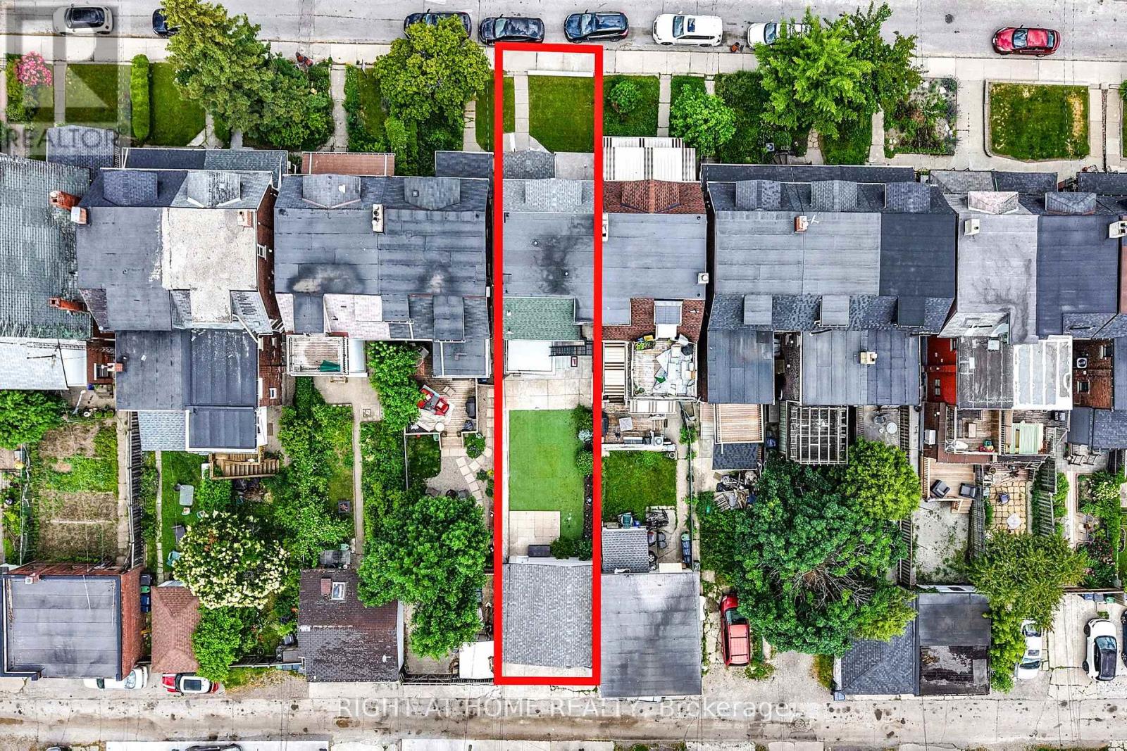 656 Crawford Street, Toronto, Ontario  M6G 3K2 - Photo 48 - C12250393