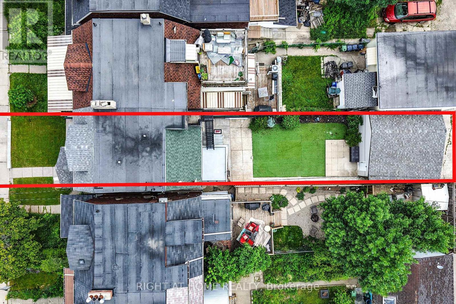 656 Crawford Street, Toronto, Ontario  M6G 3K2 - Photo 49 - C12250393