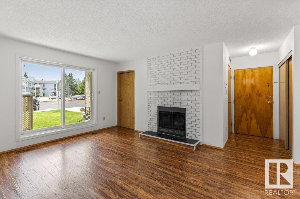 Property at #104 44 ALPINE PL image 5
