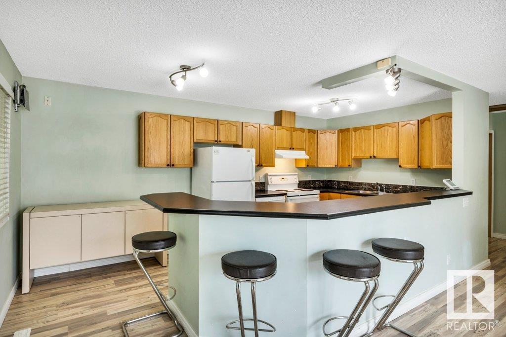 Property at #24 10909 106 ST NW image 3