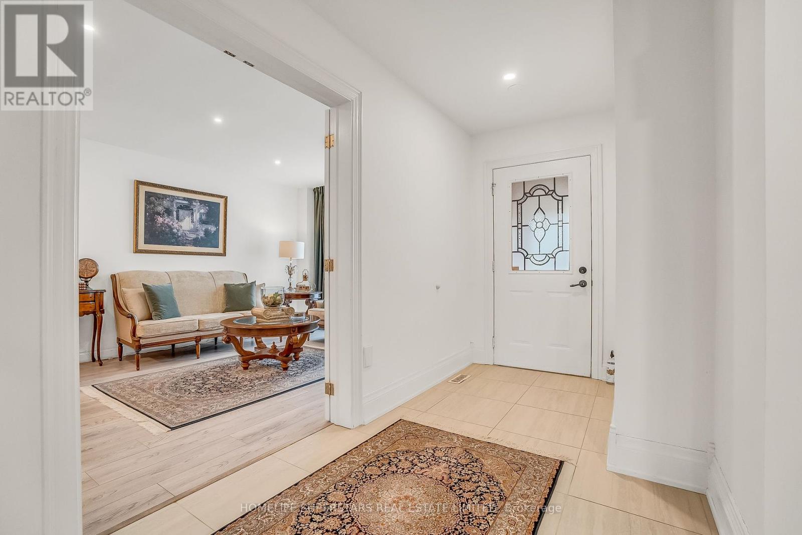 Property at 38 BAYCROFT LANE image 3