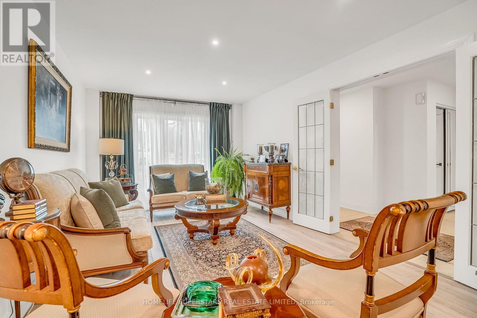 Property at 38 BAYCROFT LANE image 5