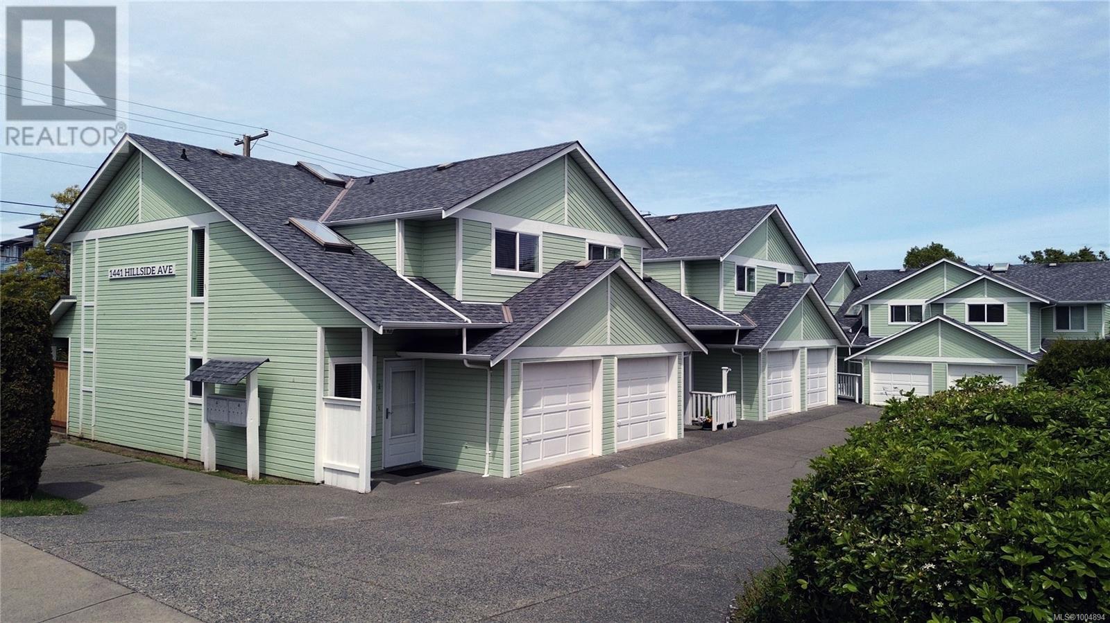 1 1441 Hillside Ave, victoria, British Columbia V8T2B9