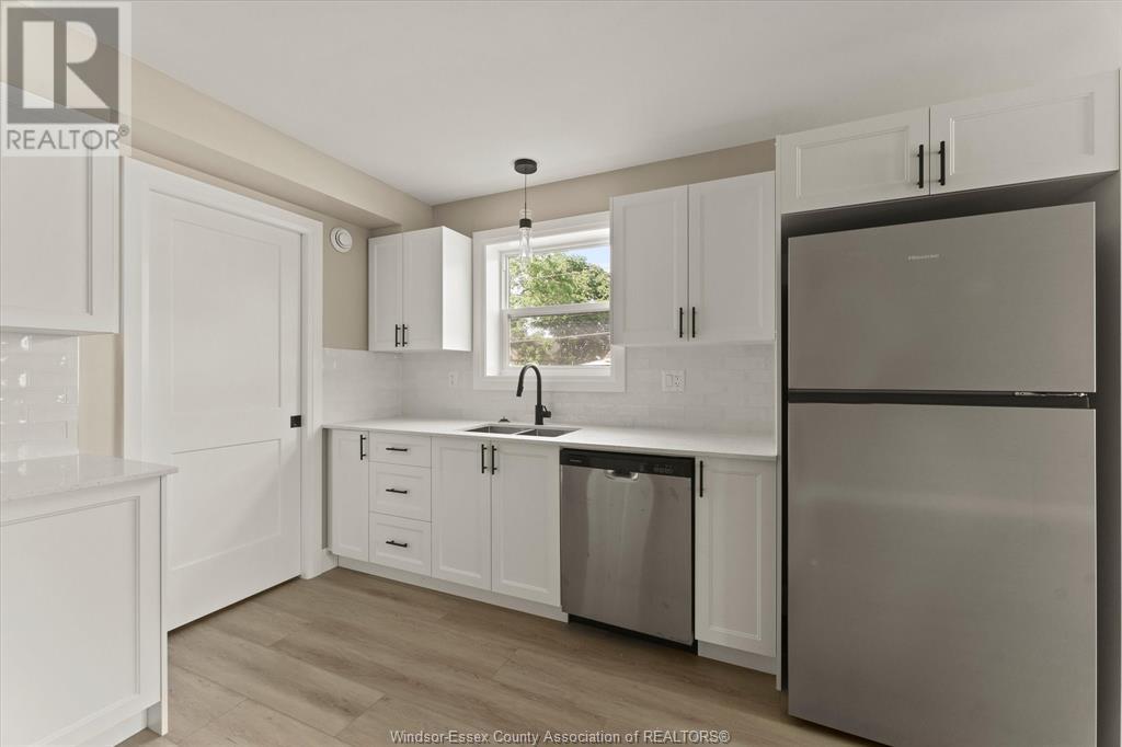 856 University Unit# Main, Windsor, Ontario  N9A 2Z9 - Photo 7 - 25016323