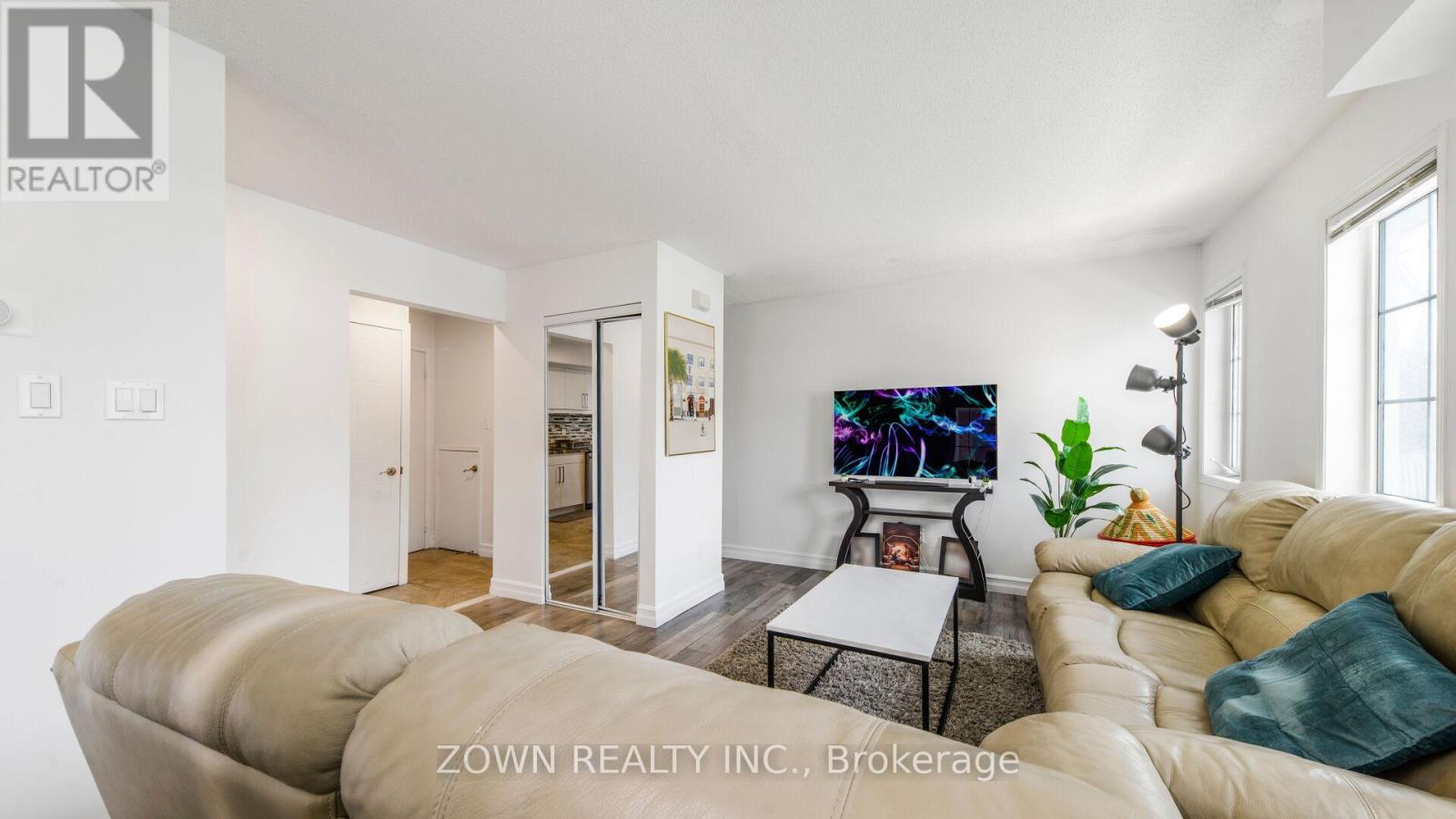 Property at 304 - 72 SIDNEY BELSEY CRESCENT image 4