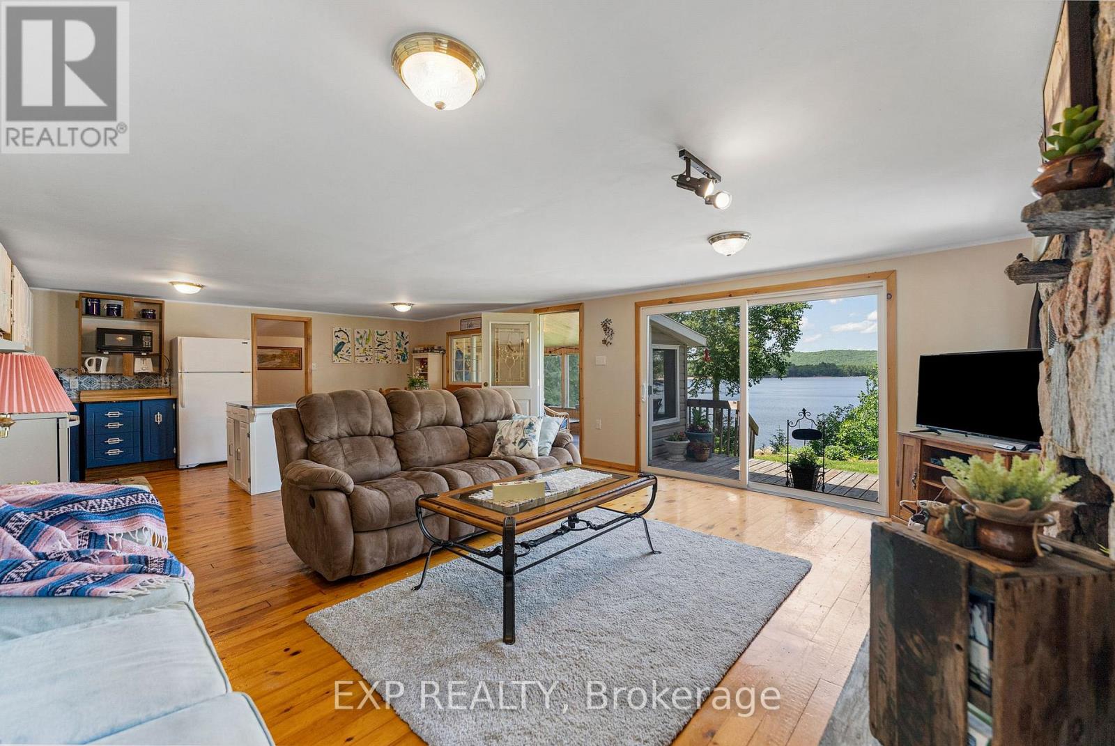 1128 Kamaniskeg Lake Road, Hastings Highlands (Bangor Ward), Ontario  K0J 1L0 - Photo 25 - X12250612