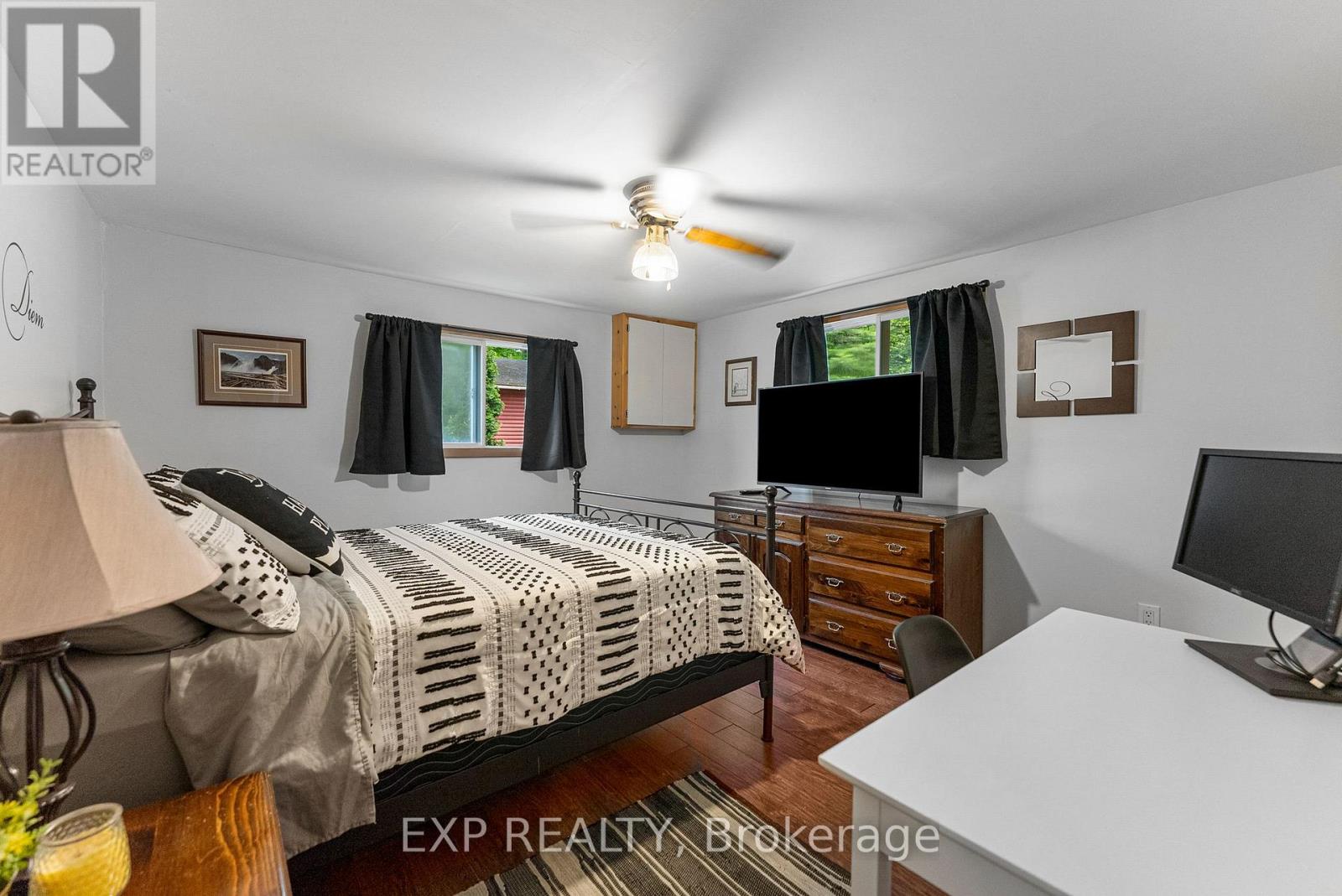 1128 Kamaniskeg Lake Road, Hastings Highlands (Bangor Ward), Ontario  K0J 1L0 - Photo 31 - X12250612